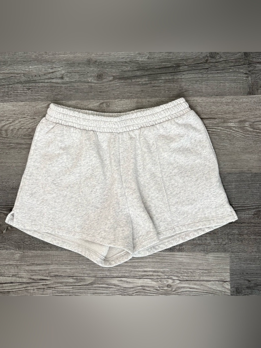 Gray heathered polyester & cotton shorts size Youth XXL (16/18)